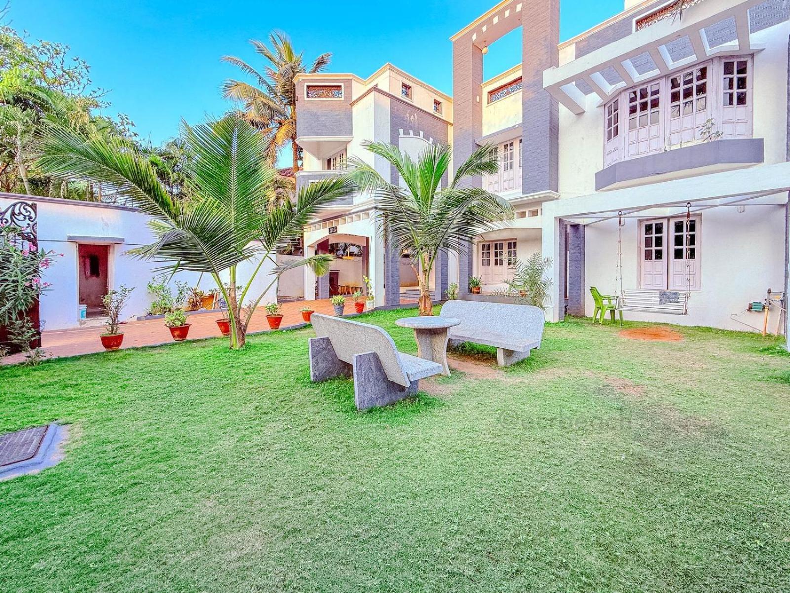 Marvel Times Beach House Chennai Exterior photo
